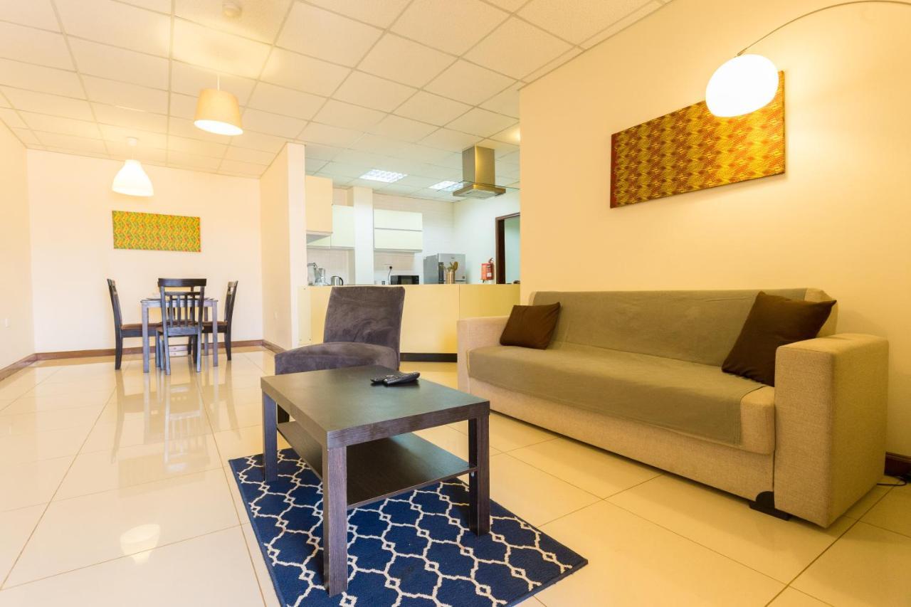 La Casa Baatsona Apts Sakumono Buitenkant foto