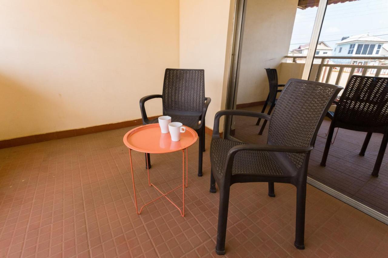 La Casa Baatsona Apts Sakumono Buitenkant foto